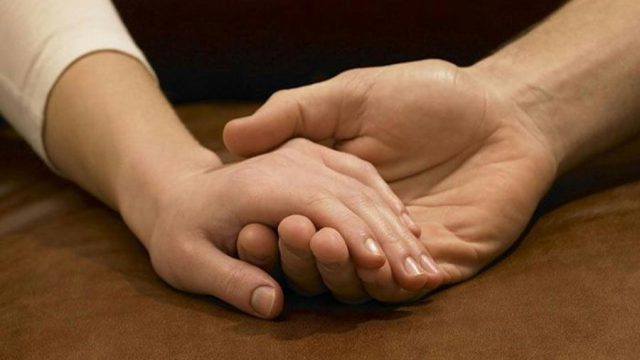 EL SUICIDIO: UN PROBLEMA SILENCIADO